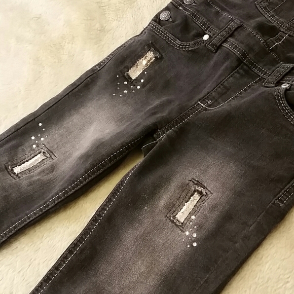 Girls Jordache overalls Size 4-5 - Picture 3 of 8